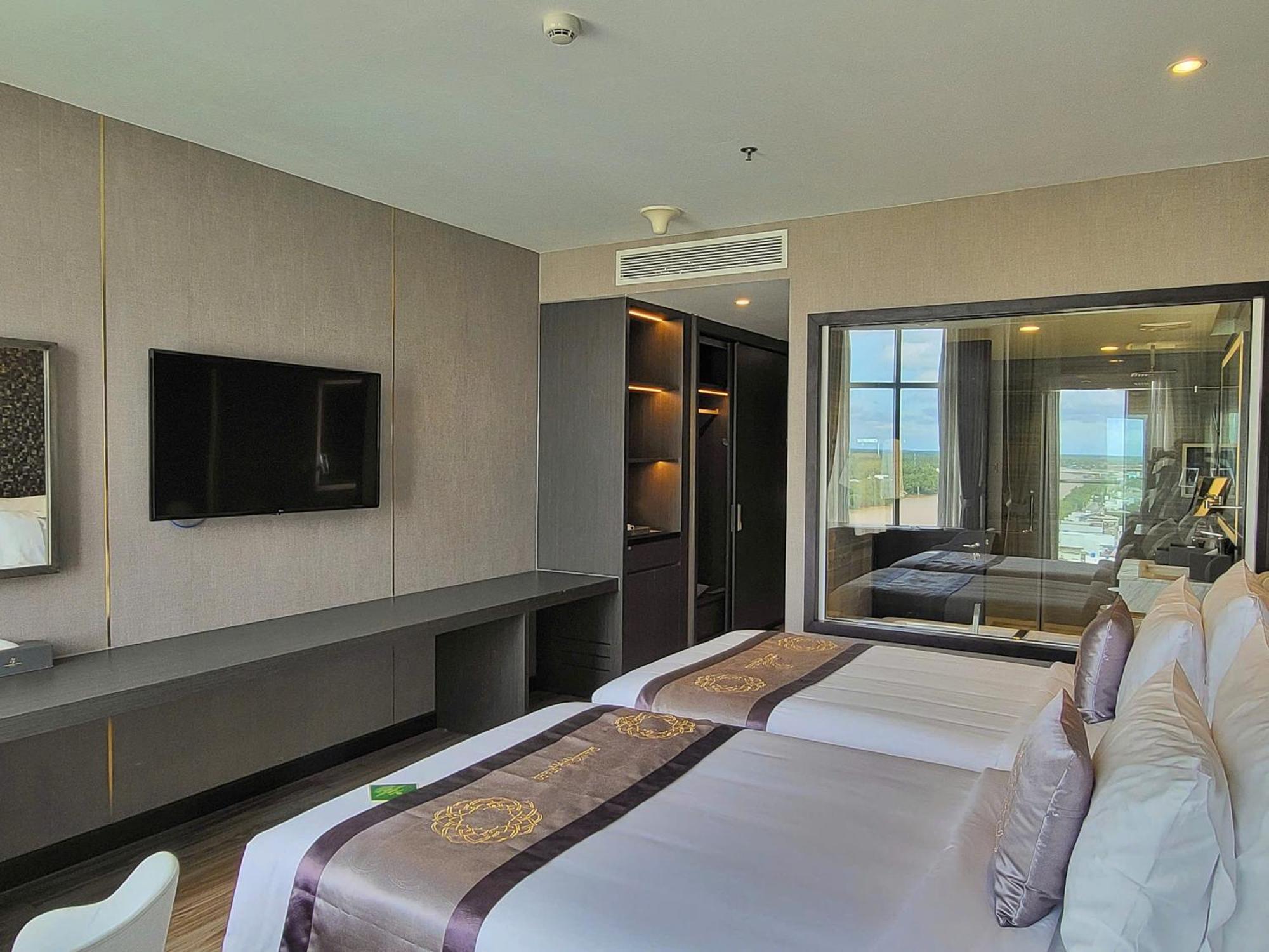 Diamond Stars Ben Tre Hotel Kültér fotó Deluxe Room